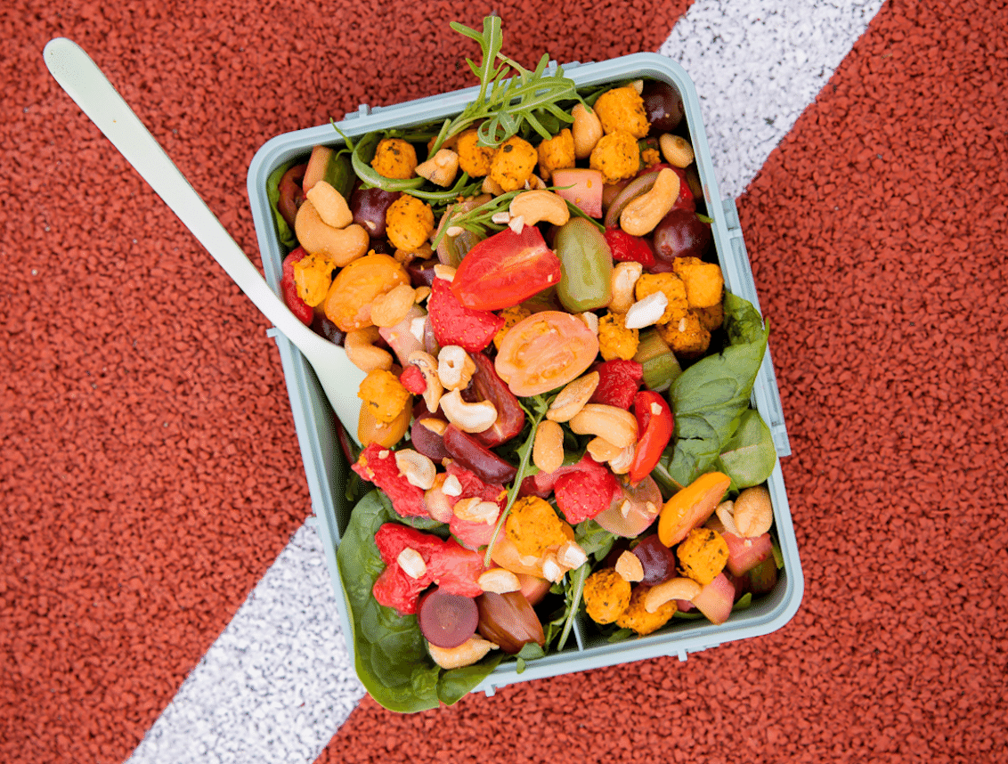 Syrlig Salat med Planteprotein