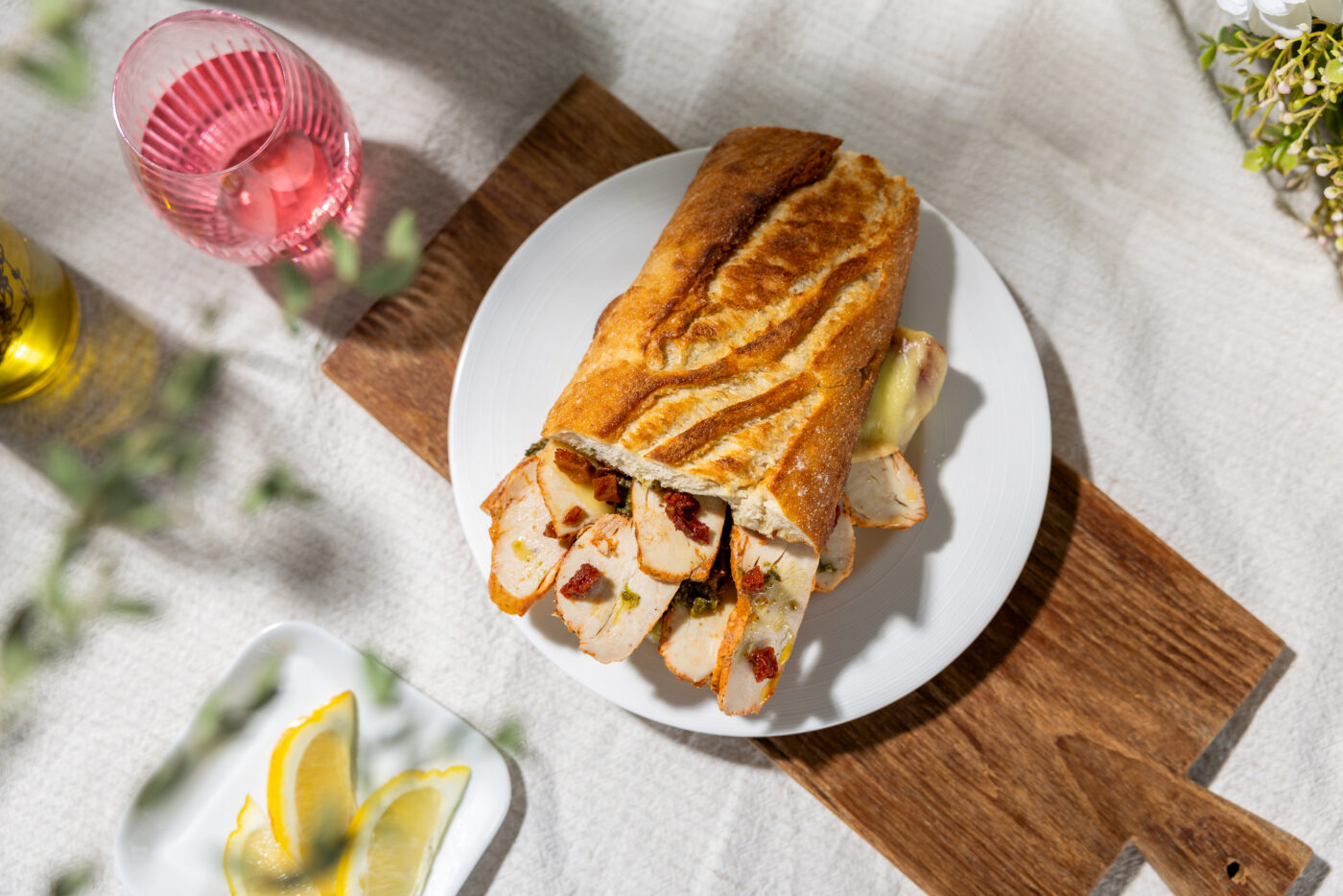 Crispy panini med kylling og ost